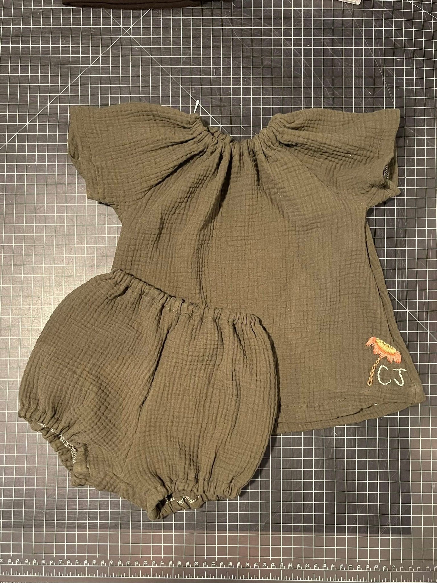 Breeze Top and Bloomer Shorts Set Digital Sewing Pattern - PDF print and projector