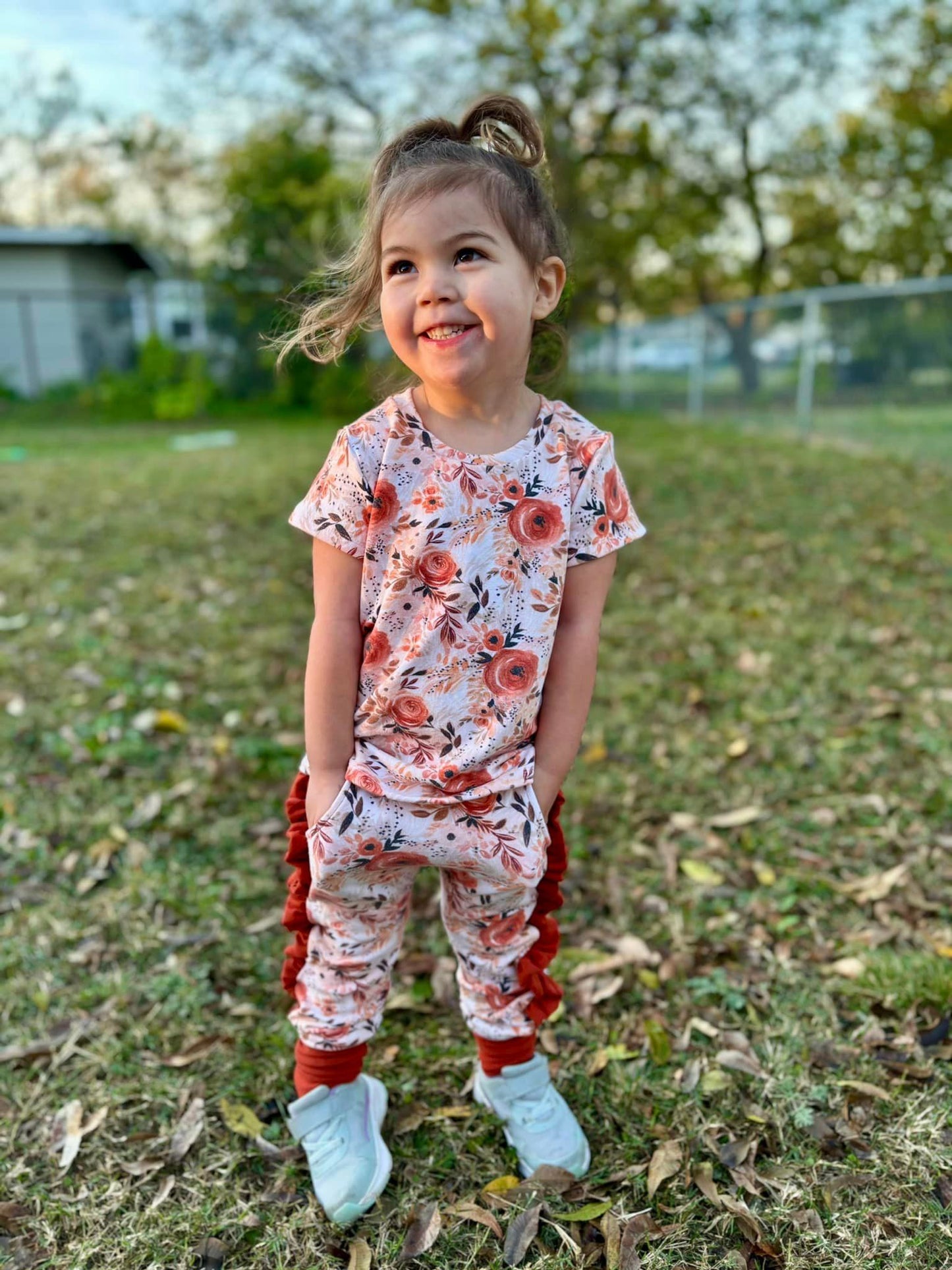 Grow with me pants Digital Sewing Pattern - PDF print and projector